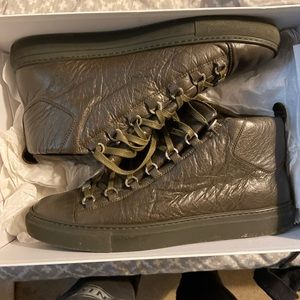 Balencaiga’s Runner